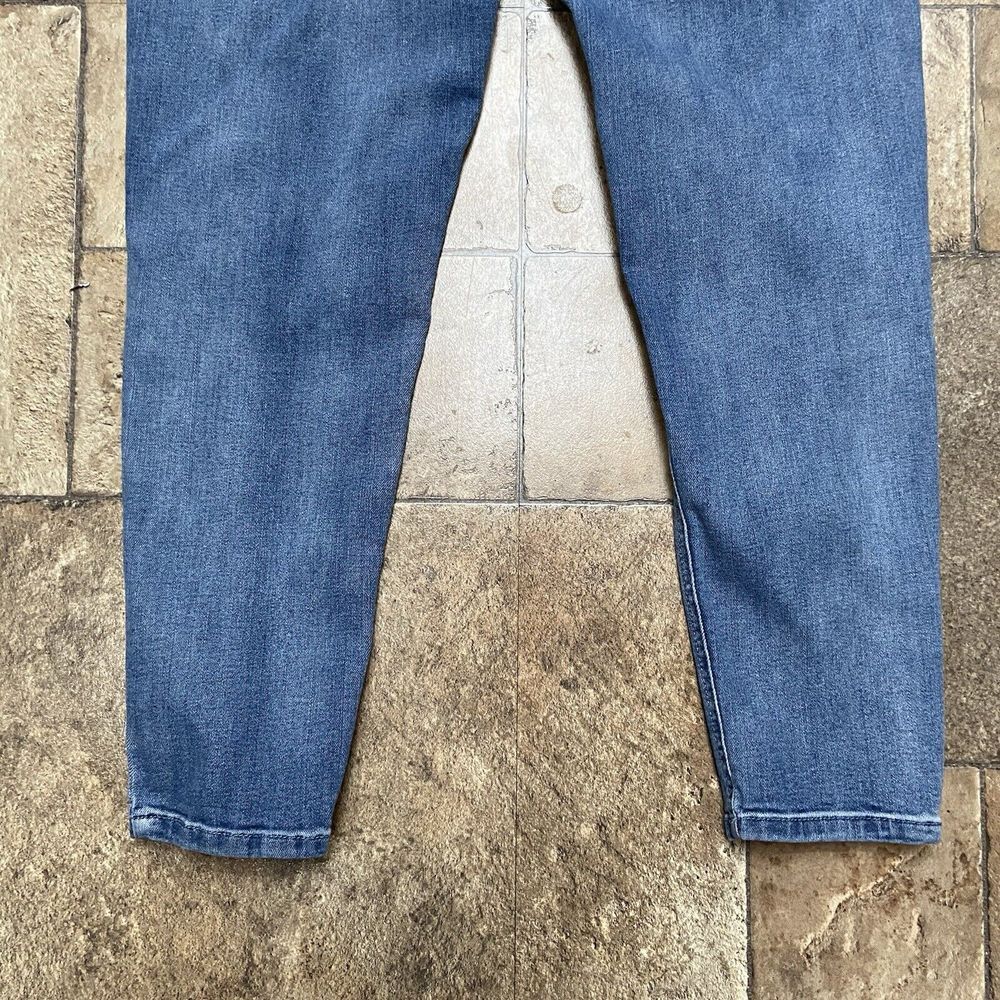 Democracy Ab Technology Jeans Womens 12/34x27 Blue Distressed Mid Rise - Picture 2 of 10